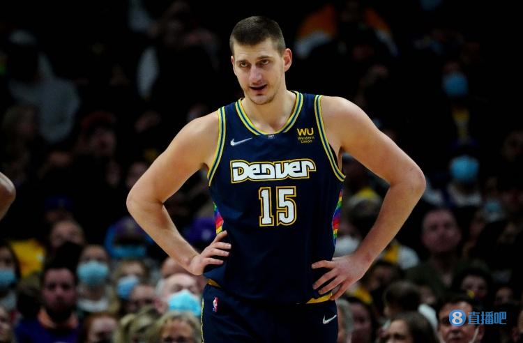 馆全力跑马 馆全力跑马