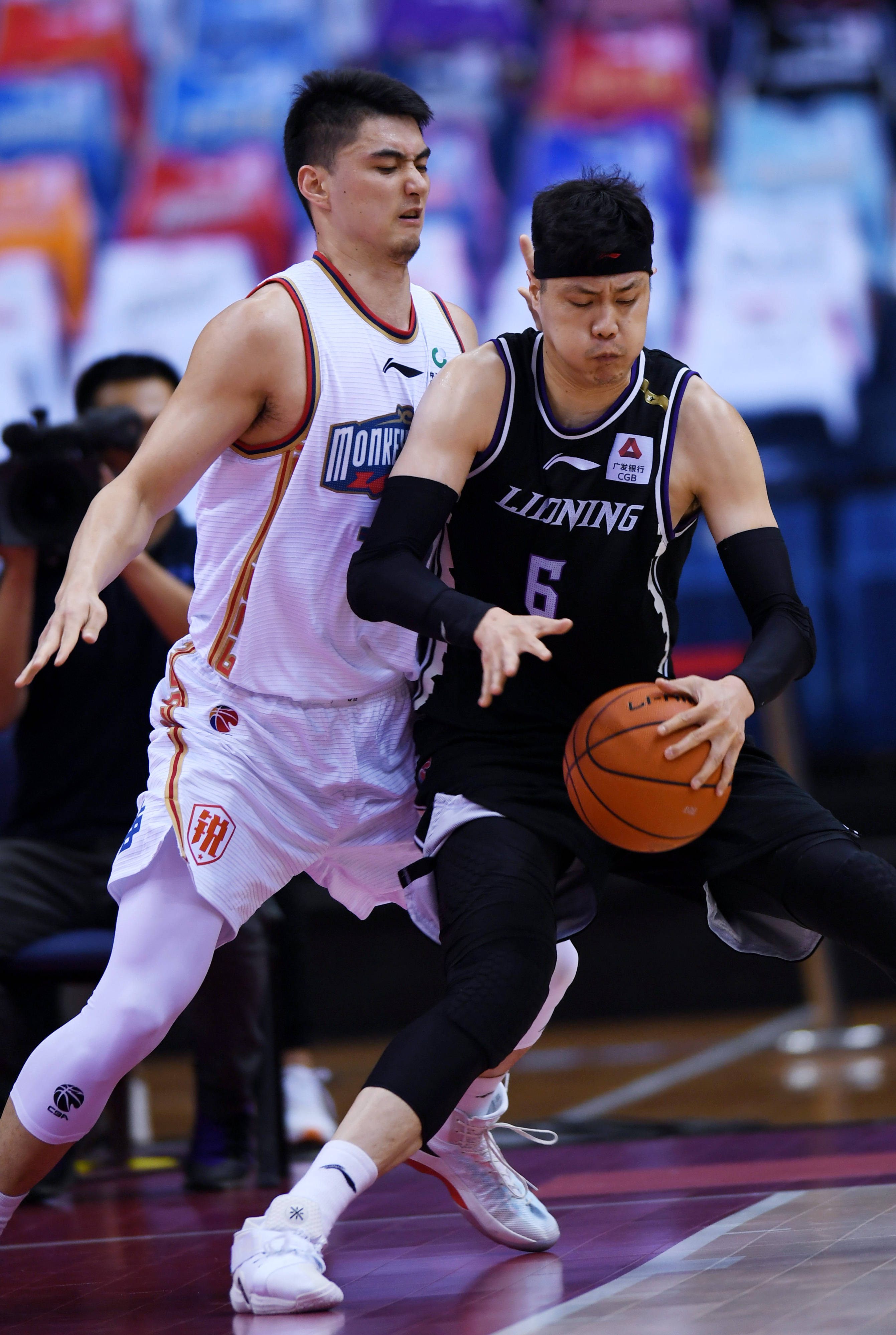 以季後賽友 以季後賽友